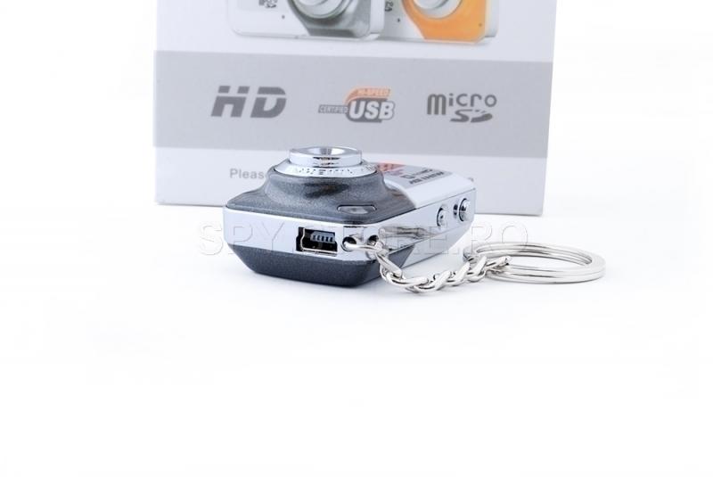 Mini aparat foto cu senzor de miscare